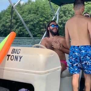 Meet your Posher, Renny